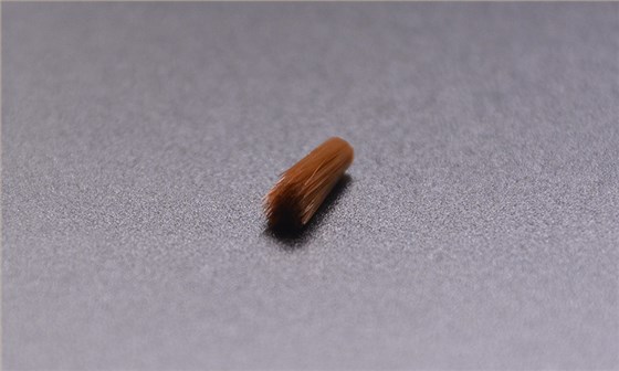 无孔唇彩笔刷头