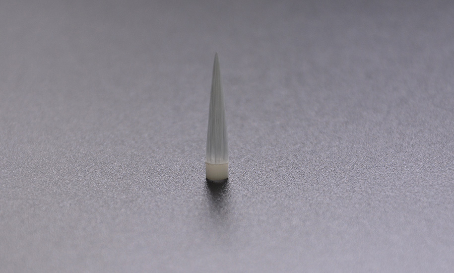 有孔眼线刷